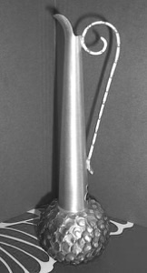 Pitcher
Perletinn